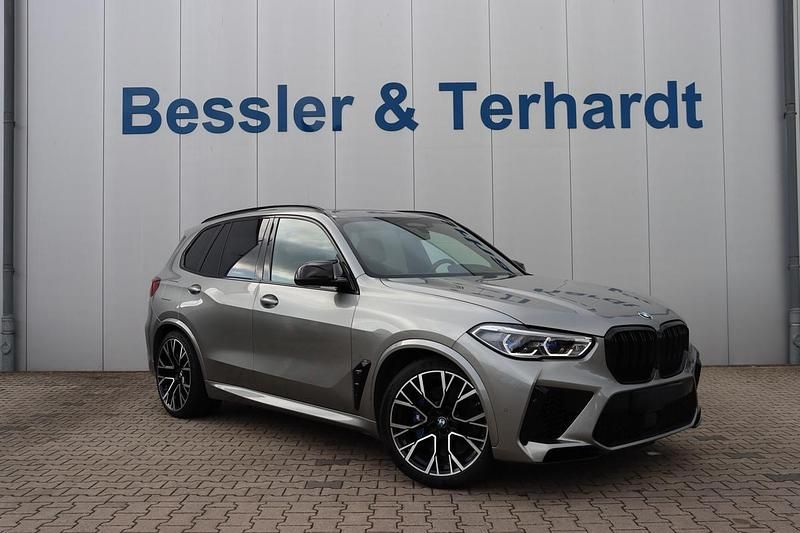 Grau Gebraucht 2022 BMW X5 M Competition Edition SUV | 100.380 € (Teuer) - Bild 1/1