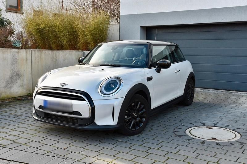 Gebraucht Mini Cooper 136 PS (100 kW) 2022 Weiß Kleinwagen