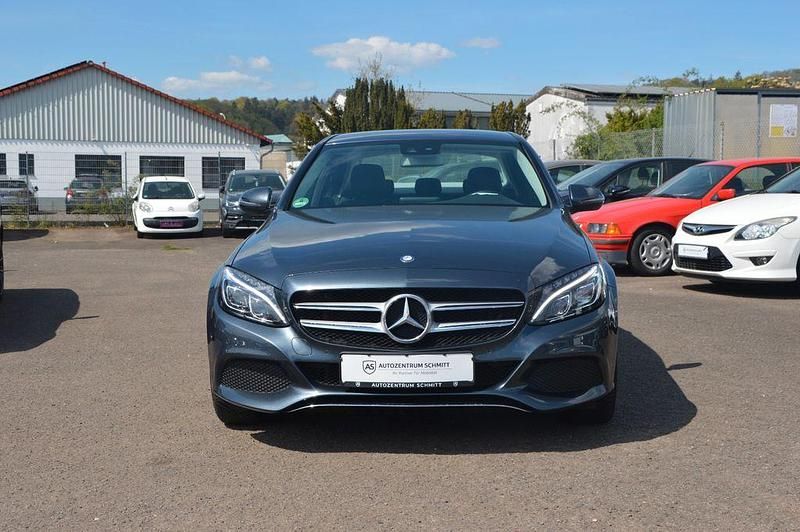 Gebraucht Mercedes C200 184 PS (135 kW) 2016 Grau Limousine