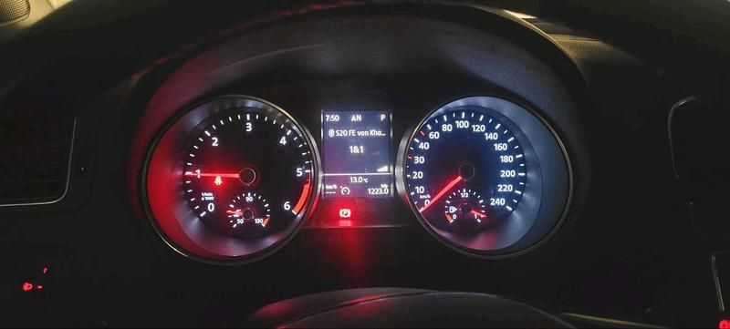 Gebraucht VW Polo 95 PS (69 kW) 2014 Schwarz Kleinwagen