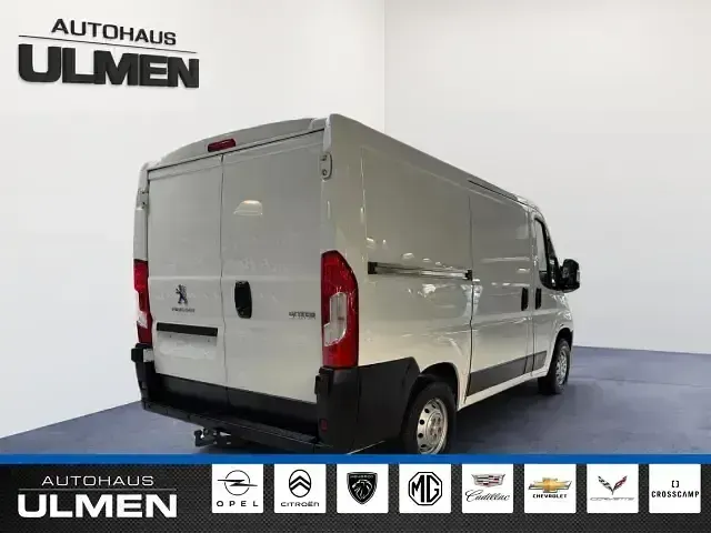 Gebraucht Peugeot Boxer 120 PS (88 kW) 2020 Weiss Van