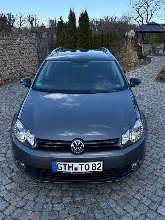 Gebraucht VW Golf VII Match 122 PS (89 kW) 2012 Grau Kombi