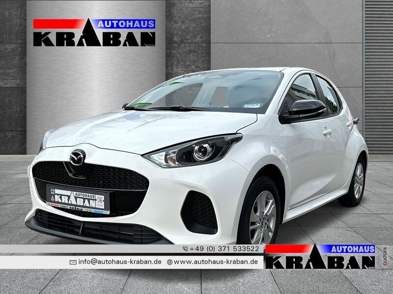 Lunar weiß Neu 2024 Mazda 2 Center-Line Limousine | 23.990 € (Fairer Preis) - Bild 1/4