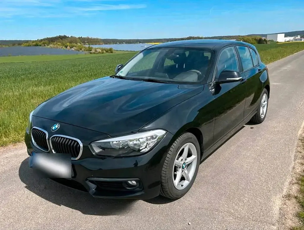 Gebraucht BMW 116 M Sport 109 PS (80 kW) 2016 Schwarz Kleinwagen