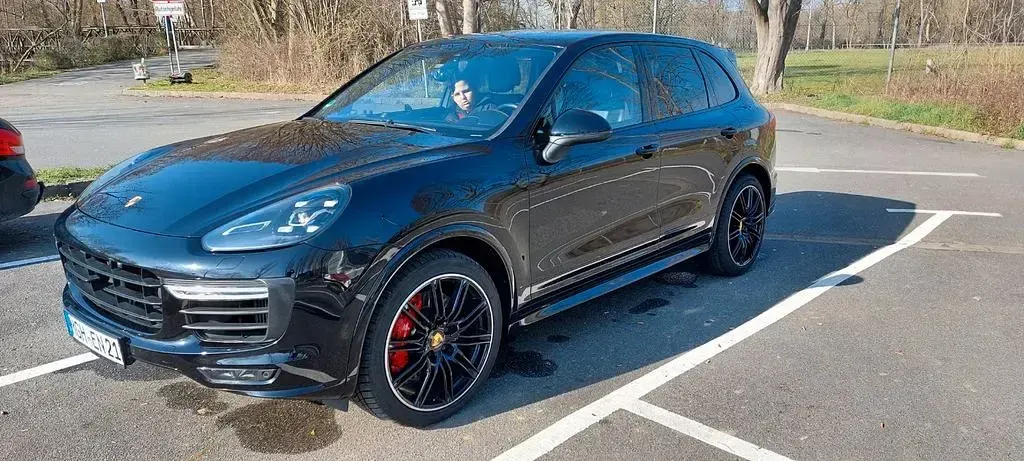 Gebraucht Porsche Cayenne 441 PS (324 kW) 2016 Schwarz SUV