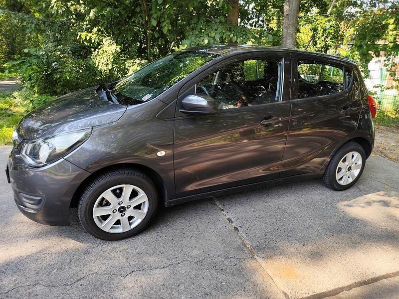 Grau Gebraucht 2016 Opel Karl Edition Kleinwagen | 5.700 € (Fairer Preis) - Bild 1/4