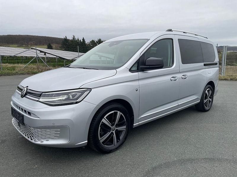 Używany VW Caddy Maxi Style 114 KM (83 kW) 2022 Srebrny Minivan