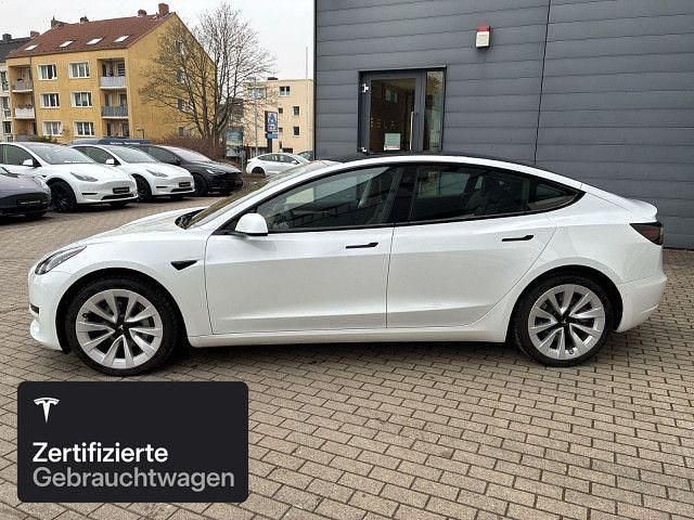 Gebraucht Tesla Model 3 RWD 286 kW (390 PS) 2021 Weiß Limousine