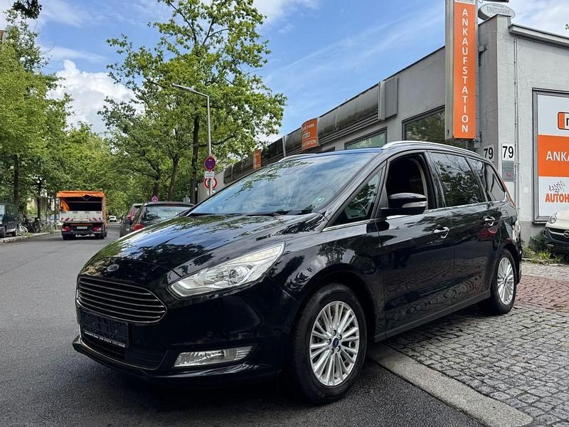 Schwarz Gebraucht 2016 Ford Galaxy Titanium Van / Kleinbus | 12.990 € (Superpreis) - Bild 1/4