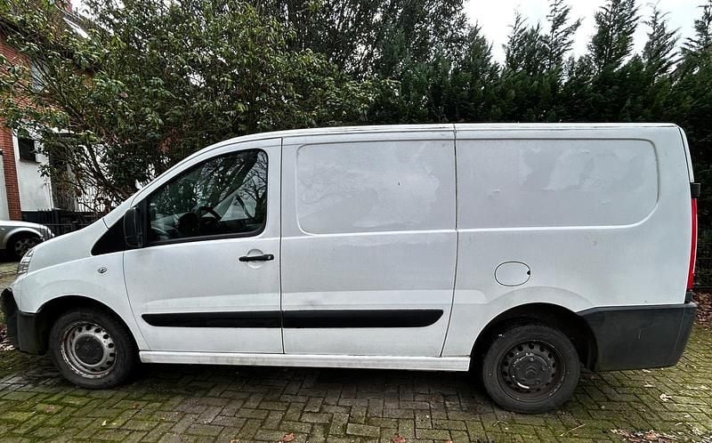 Gebraucht Citroën Jumpy 90 PS (66 kW) 2014 Weiß Van / Kleinbus