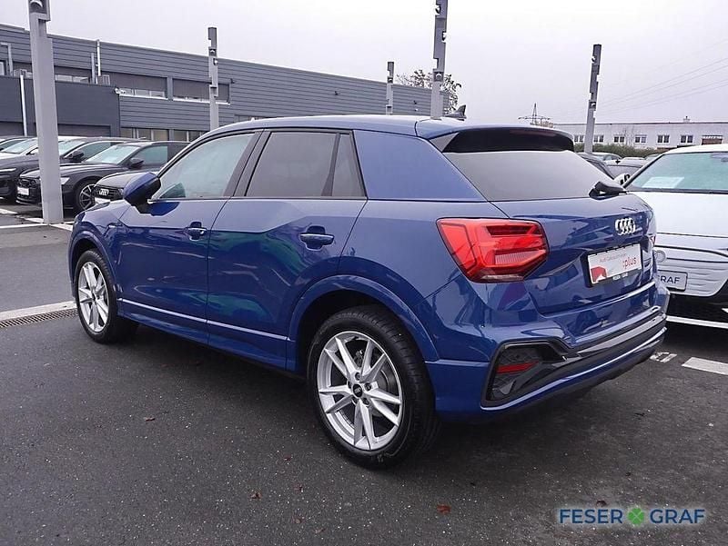 Gebraucht Audi Q2 S-Line 150 PS (110 kW) 2025 Ascariblau metallic SUV