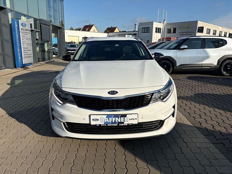 Gebraucht Kia Optima Edition 7 163 PS (119 kW) 2017 Weiß Kombi