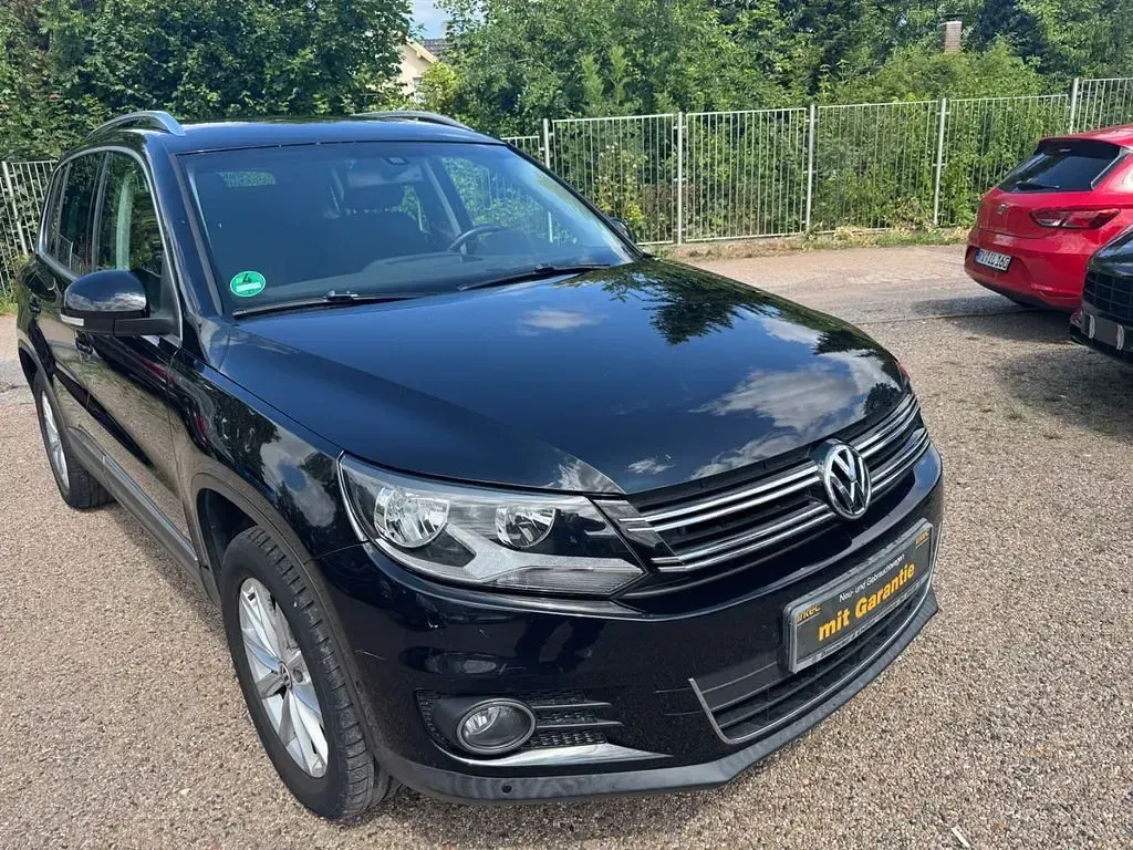 Gebraucht VW Tiguan Sportline 140 PS (102 kW) 2011 Schwarz SUV