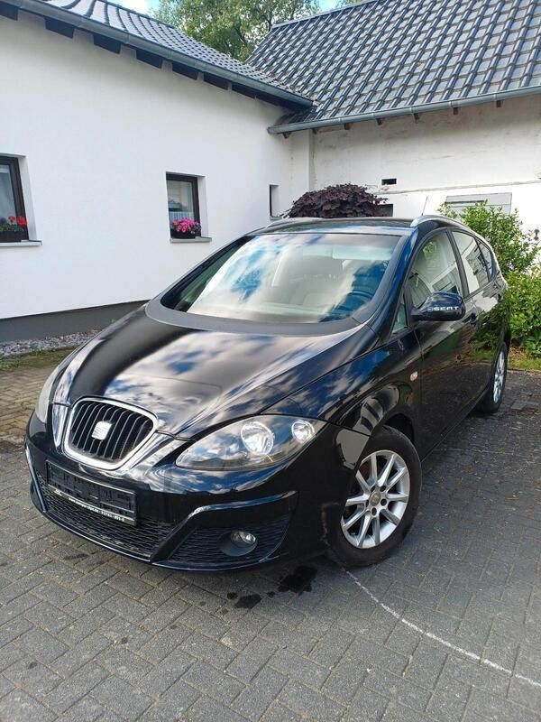 Schwarz Gebraucht 2011 Seat Altea Van / Kleinbus | 3.500 € (Guter Preis) - Bild 1/4