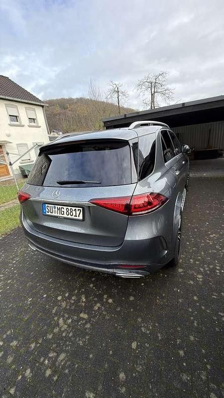 Grau Gebraucht 2020 Mercedes GLE400 AMG line SUV | 65.000 € (Guter Preis) - Bild 1/4