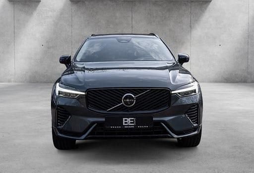 Neu Volvo XC60 Plus 455 PS (334 kW) 2026 Grün SUV