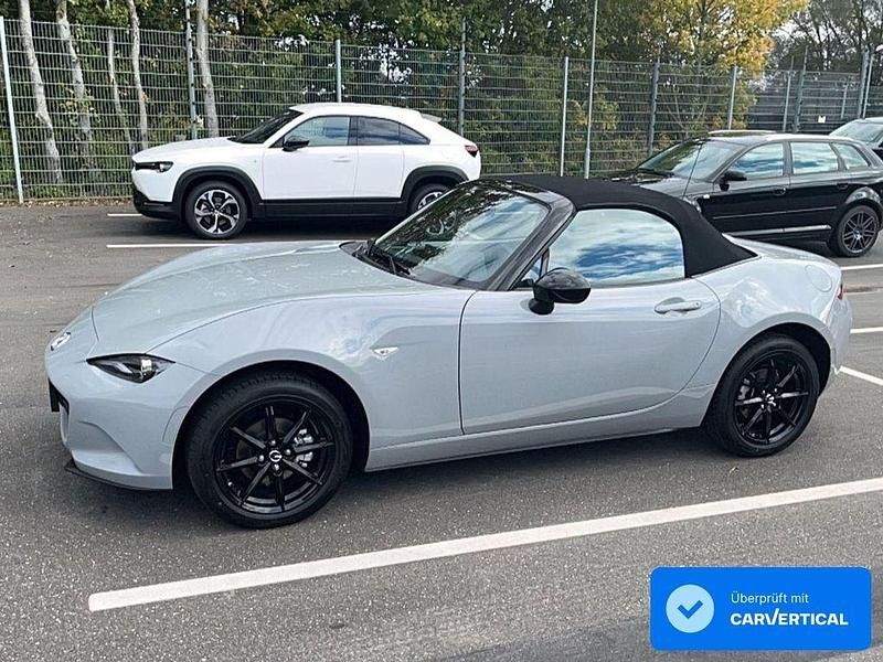 Aero grey Gebraucht 2025 Mazda MX5 Prime-Line Cabrio | 26.890 € (Superpreis) - Bild 1/3