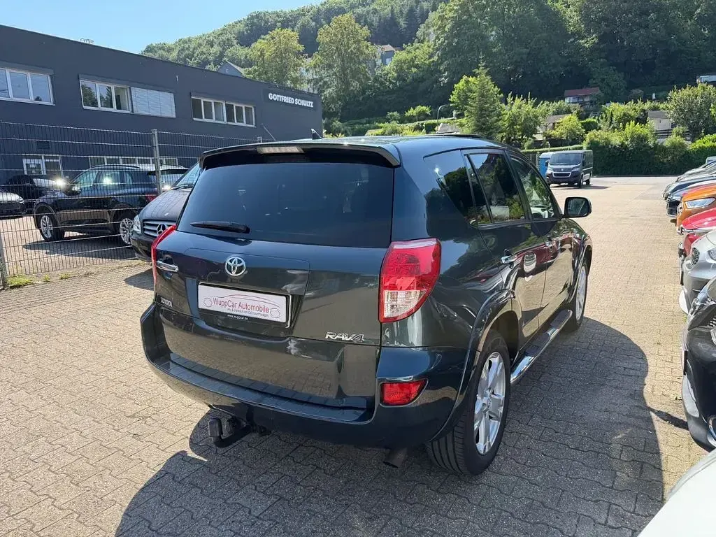 Gebraucht Toyota RAV4 Executive 177 PS (130 kW) 2006 Grün SUV