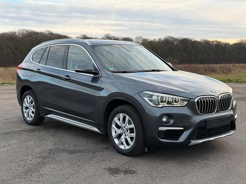 Gebraucht BMW X1 xLine 231 PS (169 kW) 2016 Grau SUV