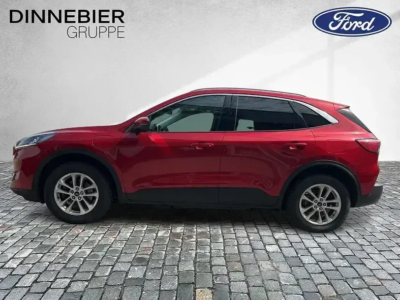 Gebraucht Ford Kuga Titanium 225 PS (165 kW) 2021 Rot (metallic) SUV