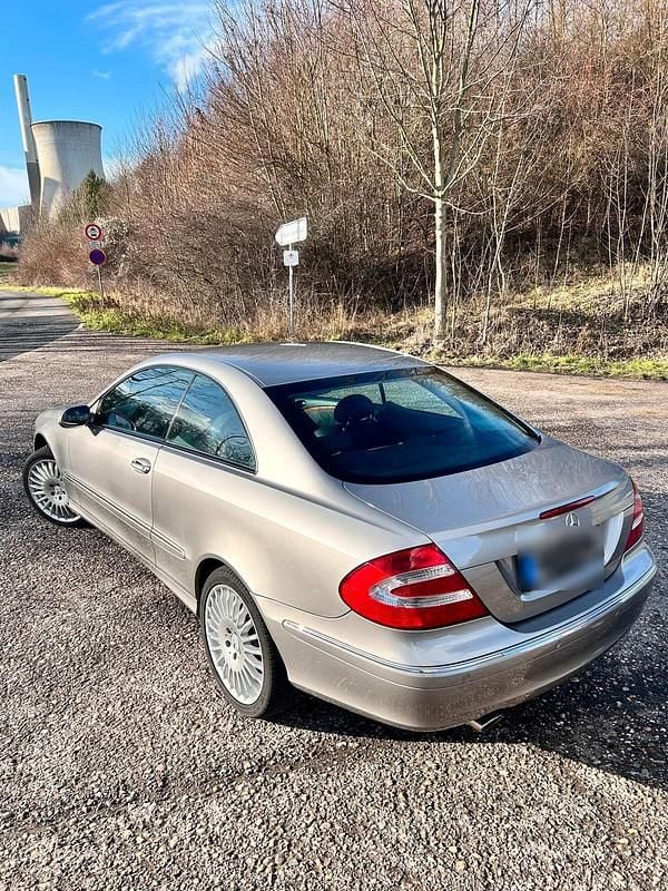Gebraucht Mercedes CLK200 170 PS (125 kW) 2005 Andere farben Coupé