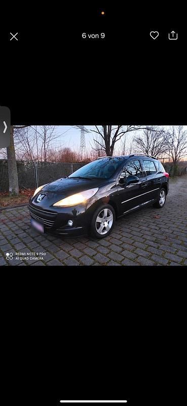 Gebraucht Peugeot 207 125 PS (91 kW) 2011 Schwarz Kombi