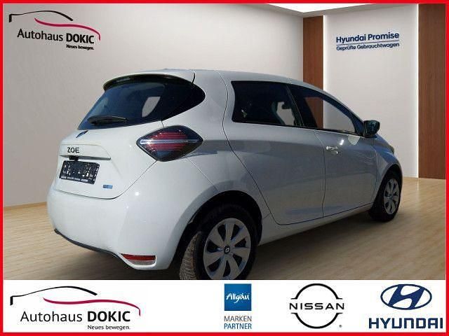 Gebraucht Renault Zoe Bose Edition 50 kW (69 PS) 2021 Weiß Kleinwagen