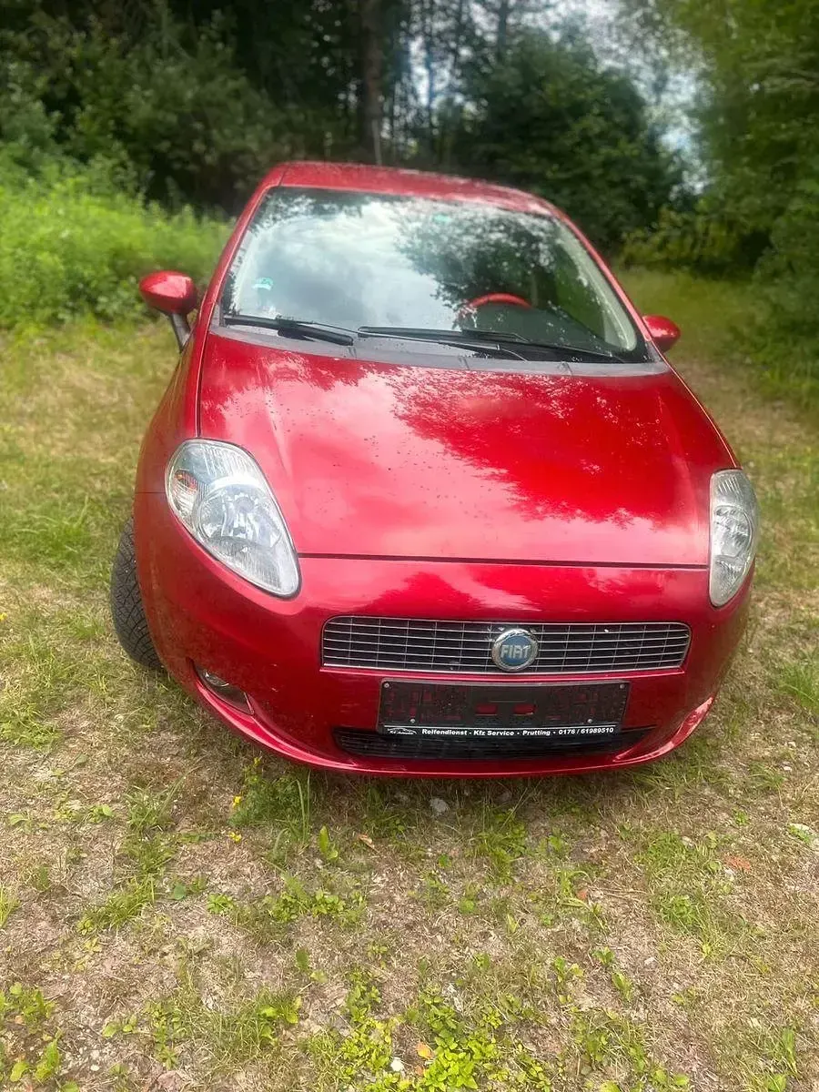 Gebraucht Fiat Grande Punto 77 PS (56 kW) 2007 Rot Kleinwagen
