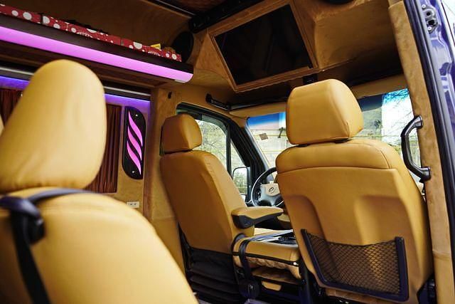 Stahlblau Gebraucht 2015 Mercedes Sprinter Van | 44.900 € - Bild 1/4