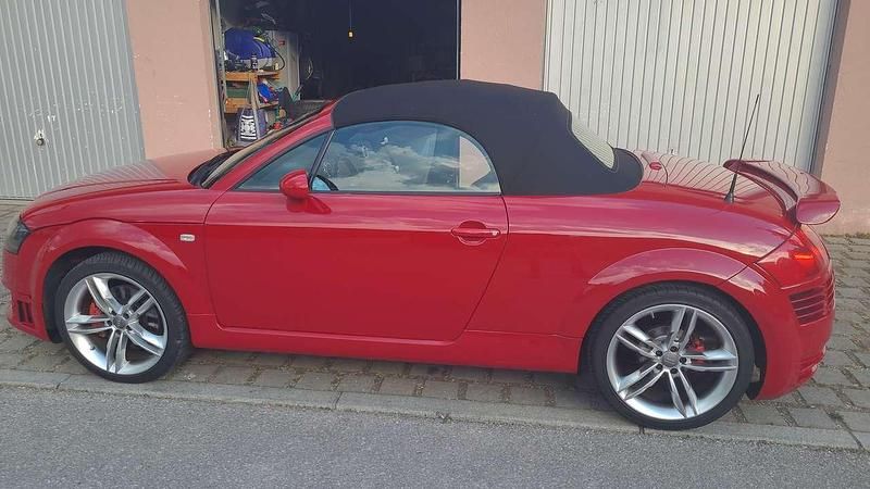 Rot Gebraucht 2001 Audi TT Roadster Cabrio | 7.400 € (Fairer Preis) - Bild 1/4