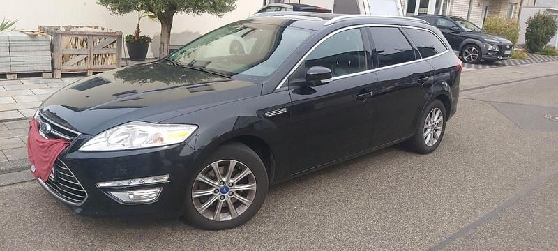 Schwarz Gebraucht 2012 Ford Mondeo Titanium Kombi | 4.350 € (Fairer Preis) - Bild 1/4