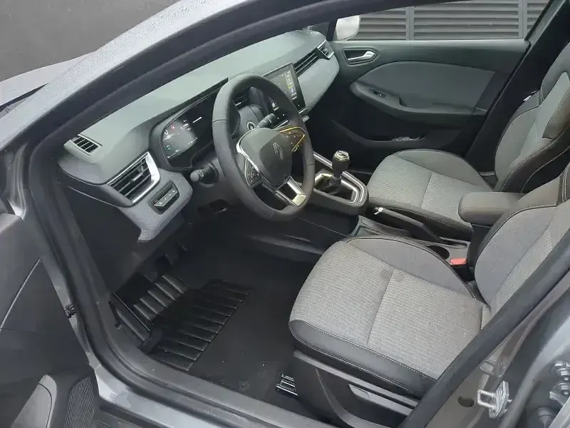 Neu Renault Clio Techno 91 PS (66 kW) 2025 Dolomitgrau Kleinwagen
