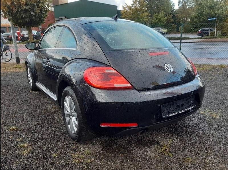 Gebraucht VW Beetle Design 105 PS (77 kW) 2012 Schwarz Kleinwagen