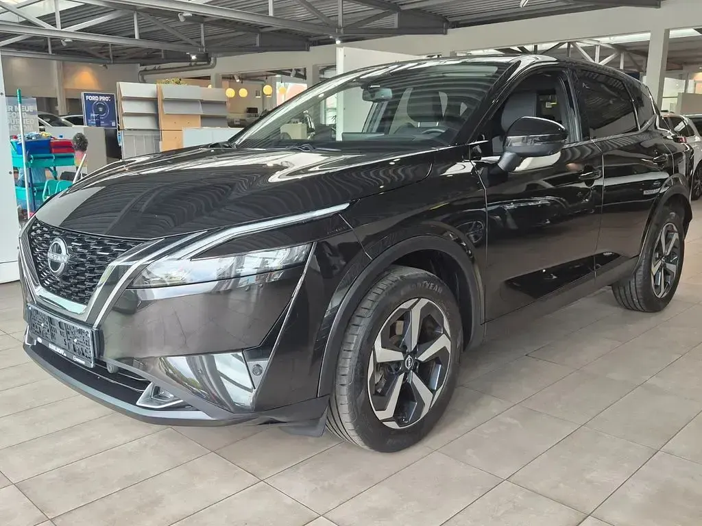Gebraucht Nissan Qashqai 360º 140 PS (102 kW) 2022 Schwarz SUV