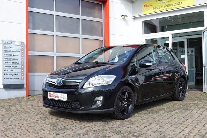 Schwarz Gebraucht 2012 Toyota Auris Hybrid Travel Limousine | 8.500 € (Fairer Preis) - Bild 1/4