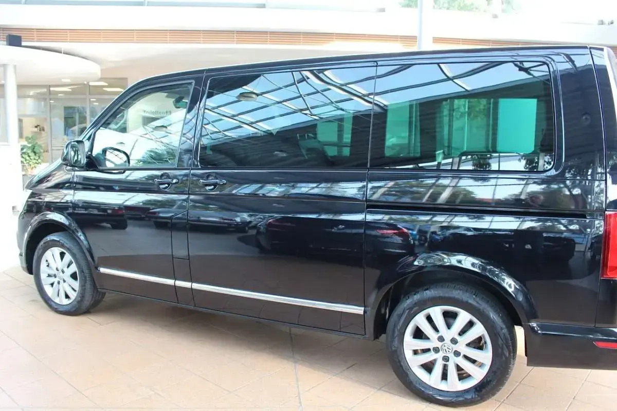 Używany VW T6 Highline 204 KM (150 kW) 2017 Czarny Van