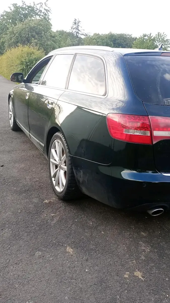 Gebraucht Audi A6 Comfort 239 PS (175 kW) 2010 Grün Kombi