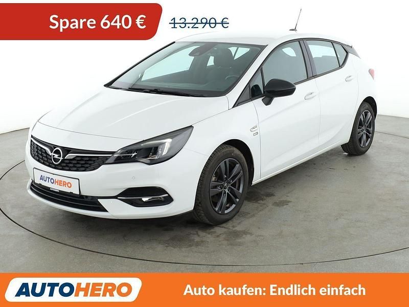 Weiß Gebraucht 2020 Opel Astra Limousine | 12.650 € (Fairer Preis) - Bild 1/3