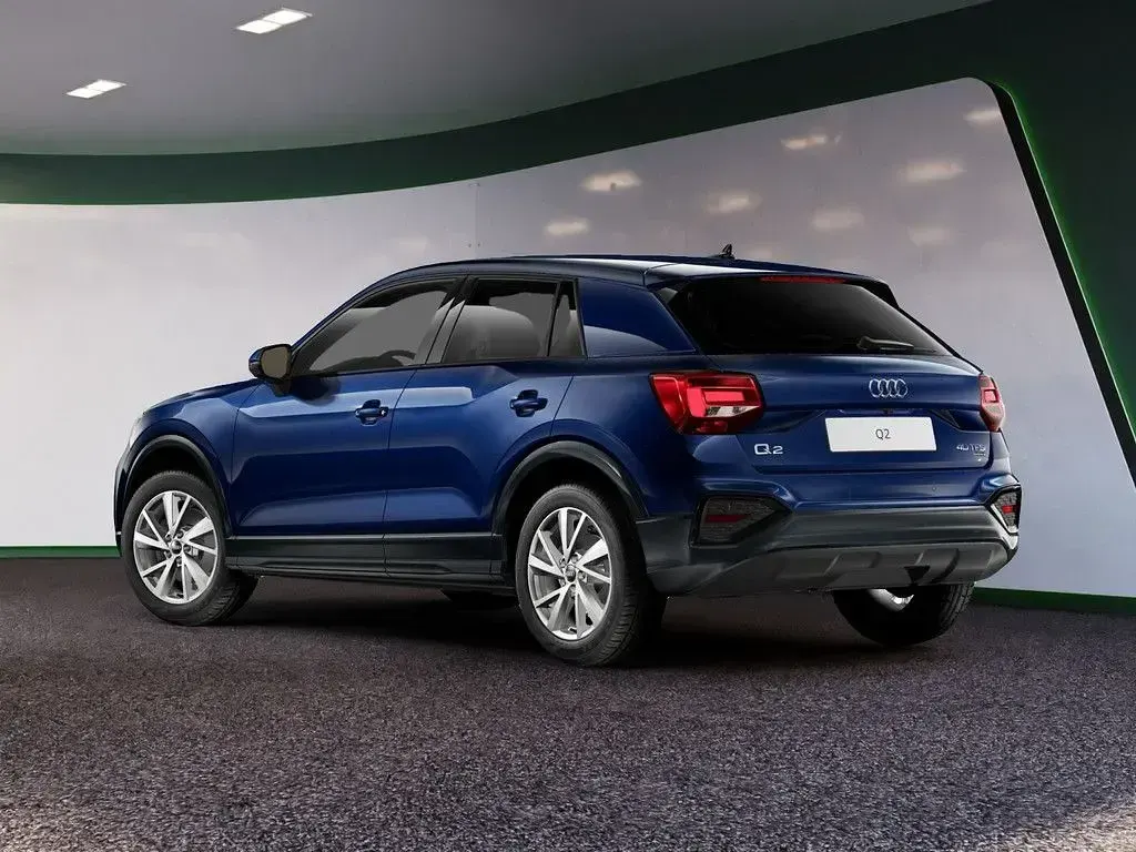 Gebraucht Audi Q2 Advanced Plus 190 PS (139 kW) 2025 Navarrablau metallic SUV