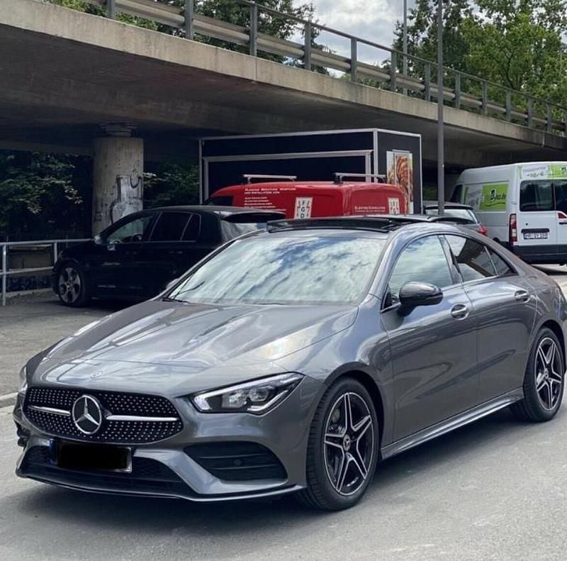 Grau Gebraucht 2020 Mercedes CLA200 AMG line Coupé | 34.500 € (Teuer) - Bild 1/4