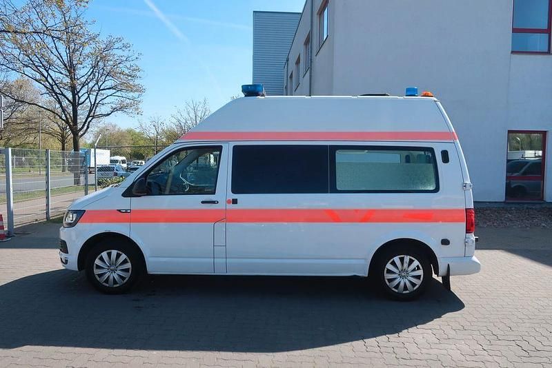 Second-hand VW Transporter 150 CP (110 kW) 2017 Alb Van