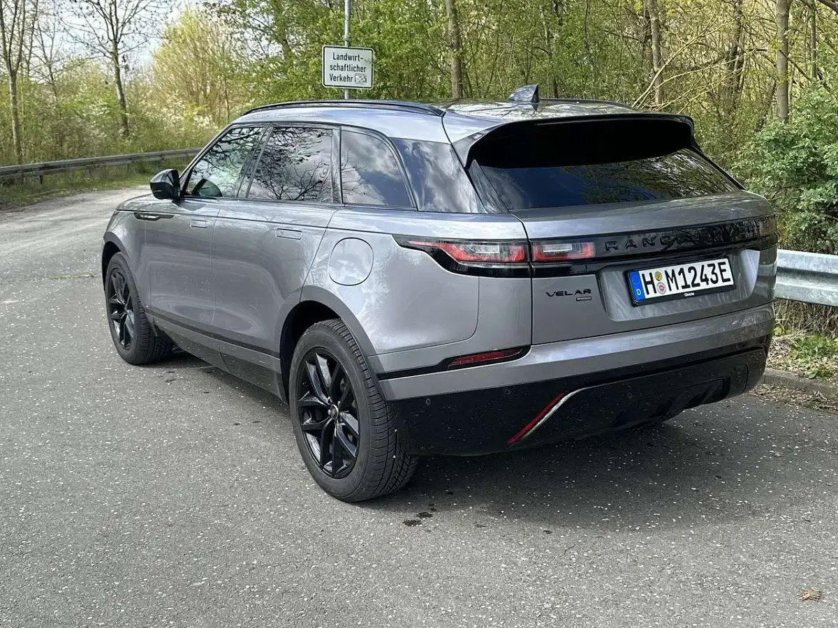Gebraucht Land Rover Range Rover Velar R-Dynamic 404 PS (297 kW) 2021 Grau SUV