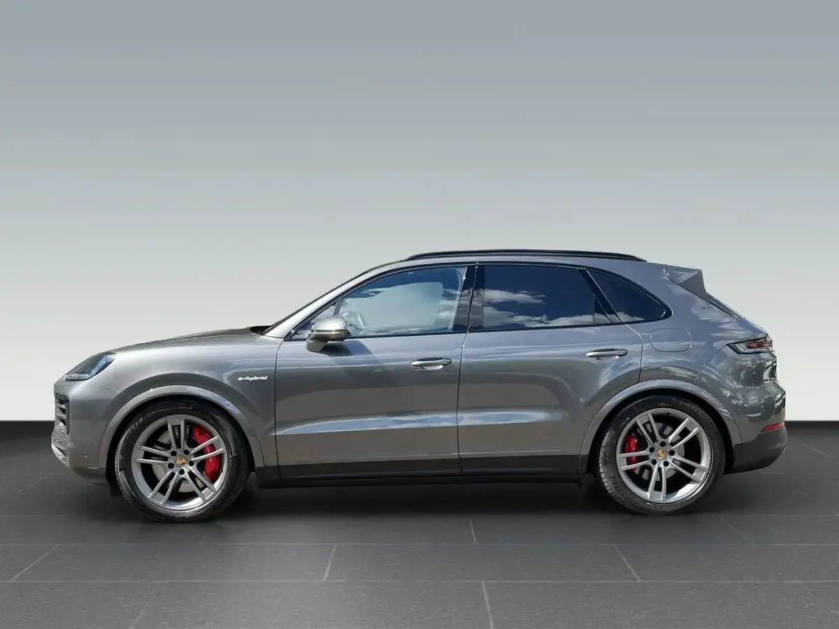 Brugt Porsche Cayenne 520 HK (382 kW) 2024 Grå SUV