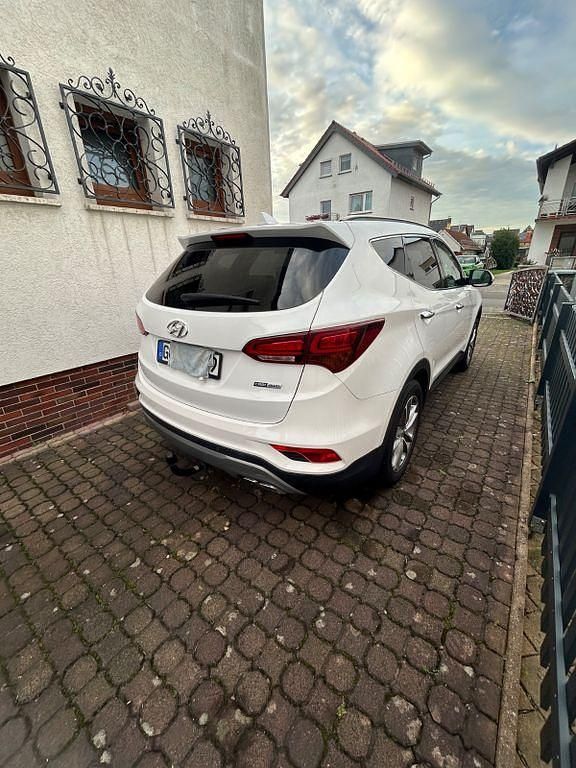 Gebraucht Hyundai Santa Fe Premium 200 PS (147 kW) 2017 Weiß SUV