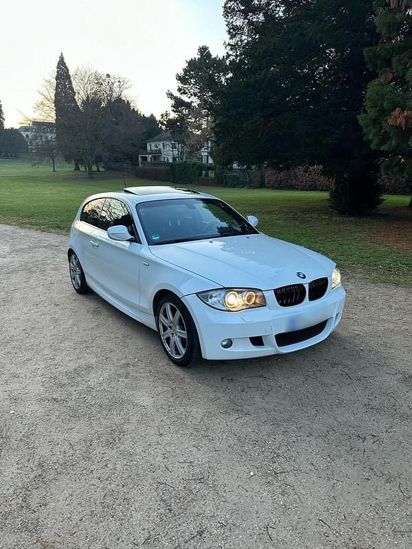 Gebraucht BMW 123 Coupé M Sport 204 PS (150 kW) 2010 Weiß Coupé