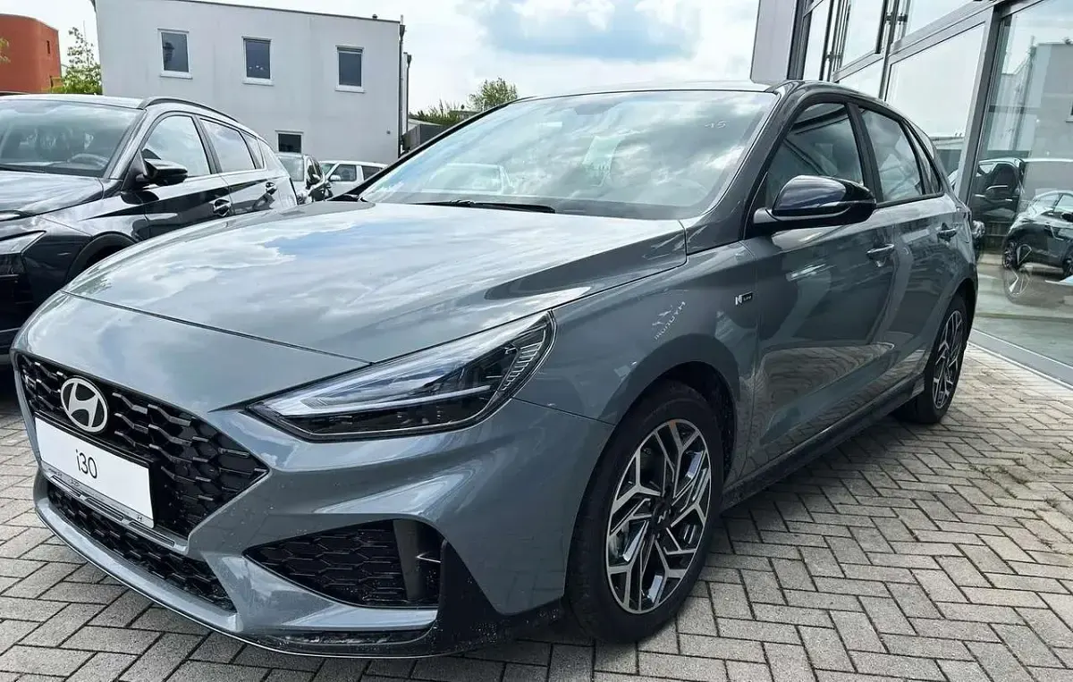 Neu Hyundai Elantra N Line 150 PS (110 kW) 2026 Shadow grey Limousine