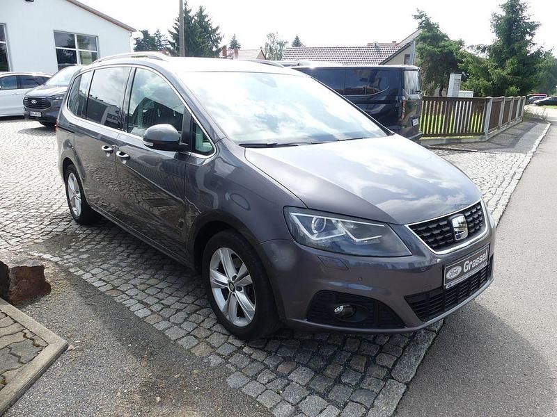 Gebraucht Seat Alhambra XCELLENCE 150 PS (110 kW) 2020 Gelb Van / Kleinbus