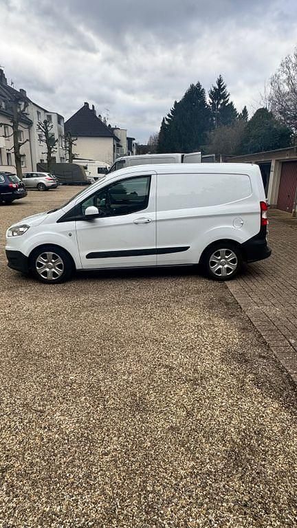 Gebraucht Ford Transit 95 PS (69 kW) 2015 Weiß Van / Kleinbus