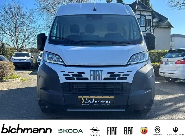 Neu Fiat Ducato 179 PS (131 kW) 2025 Weiss Van