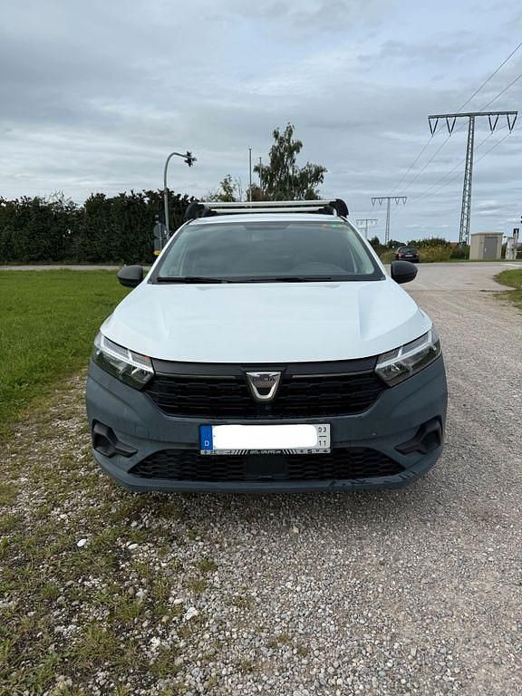 Gebraucht Dacia Sandero Acces 67 PS (49 kW) 2022 Weiß Limousine